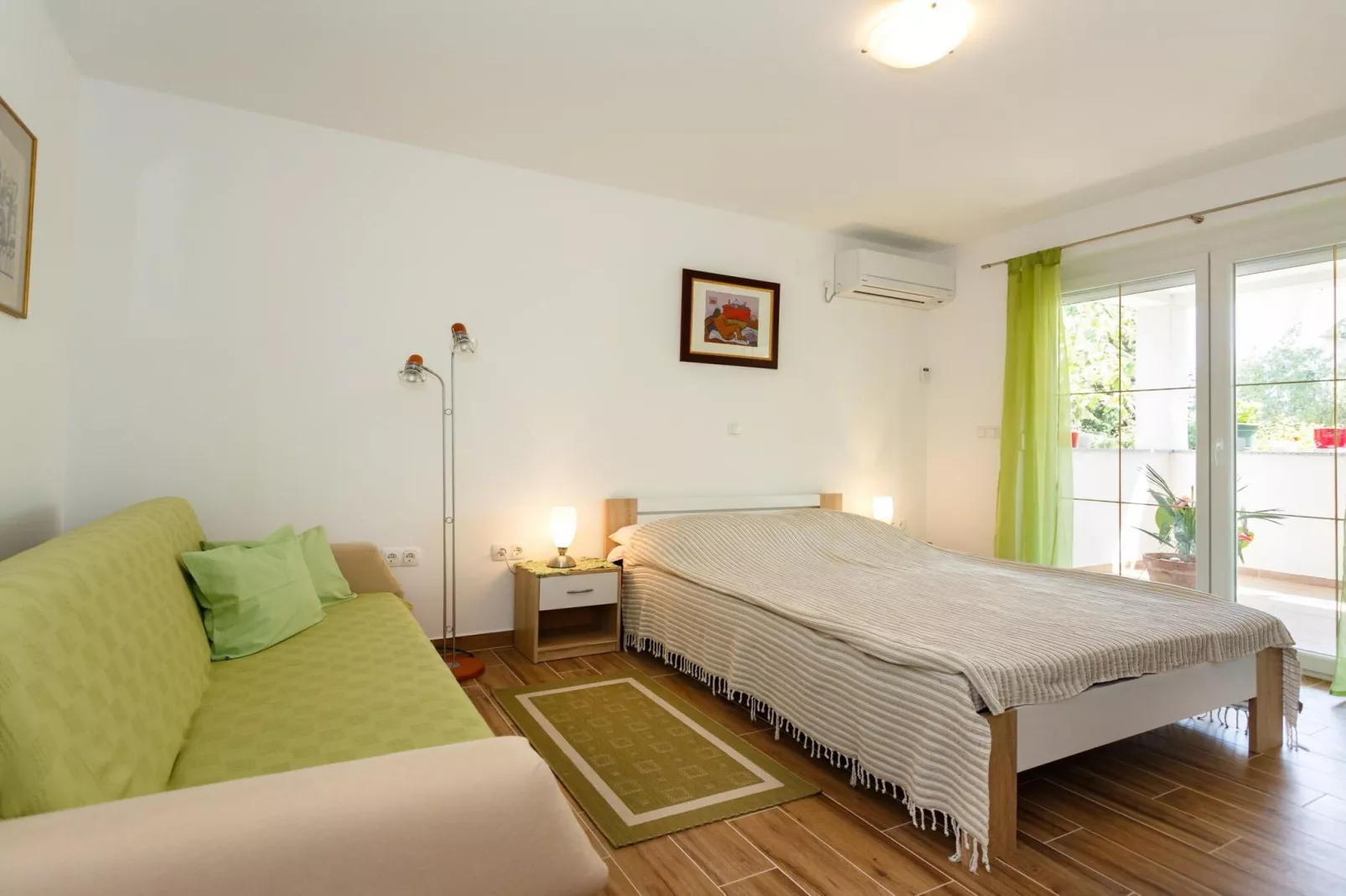Cozy and Trendy Apartments Krk - Two Bedroom Apartment with Terrace-Schlafzimmer