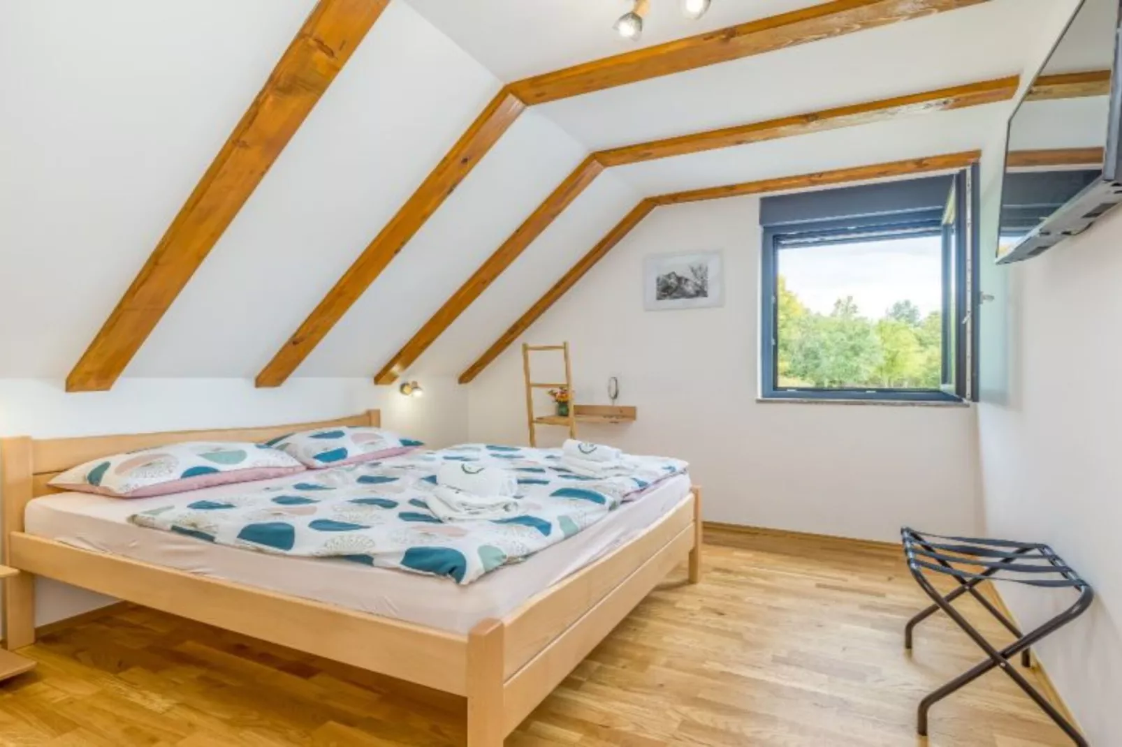 Four Bedroom Holiday House Mali Raj with Pool-Schlafzimmer