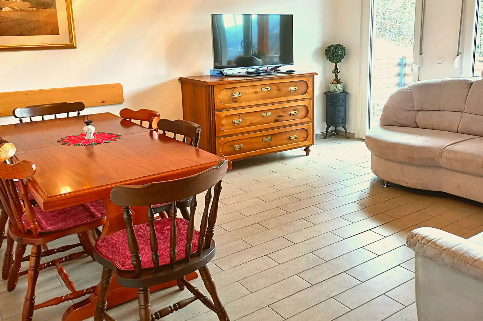 Holiday Home Slap with Sauna and BBQ - Two Bedroom Holiday Home-Dining room