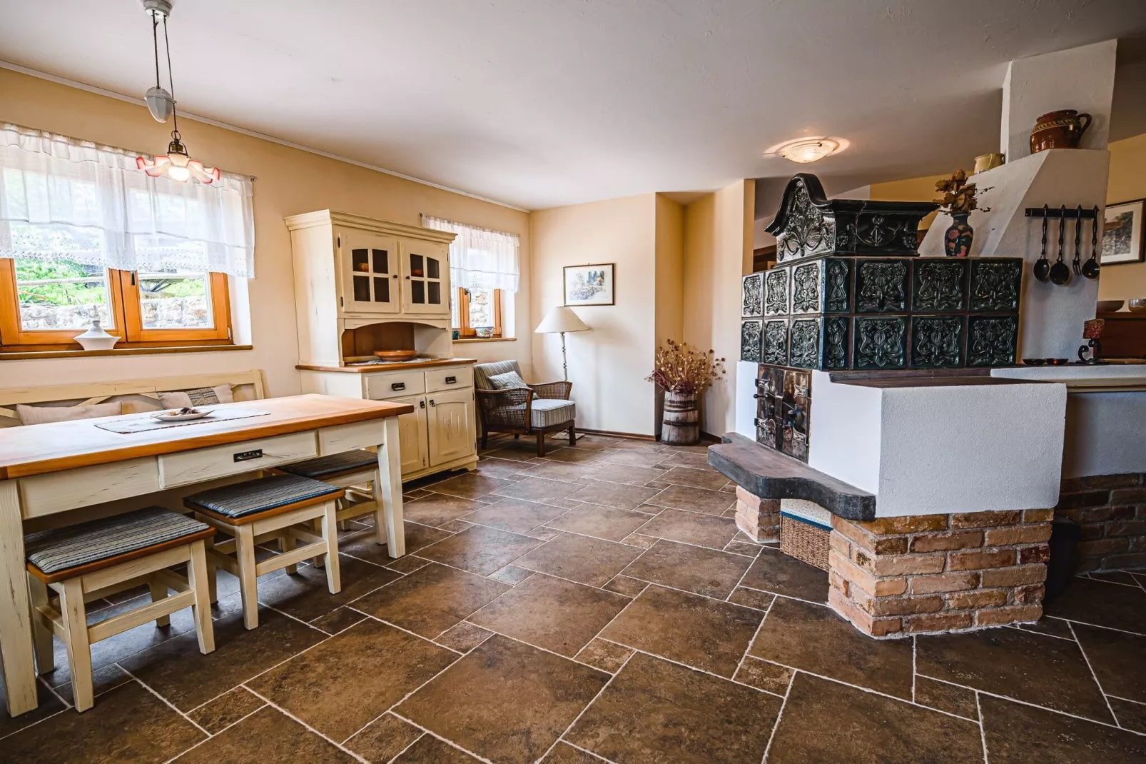 Hidden Authentic Haven Apartments - One Bedroom Apartment with Terrace-Kitchen