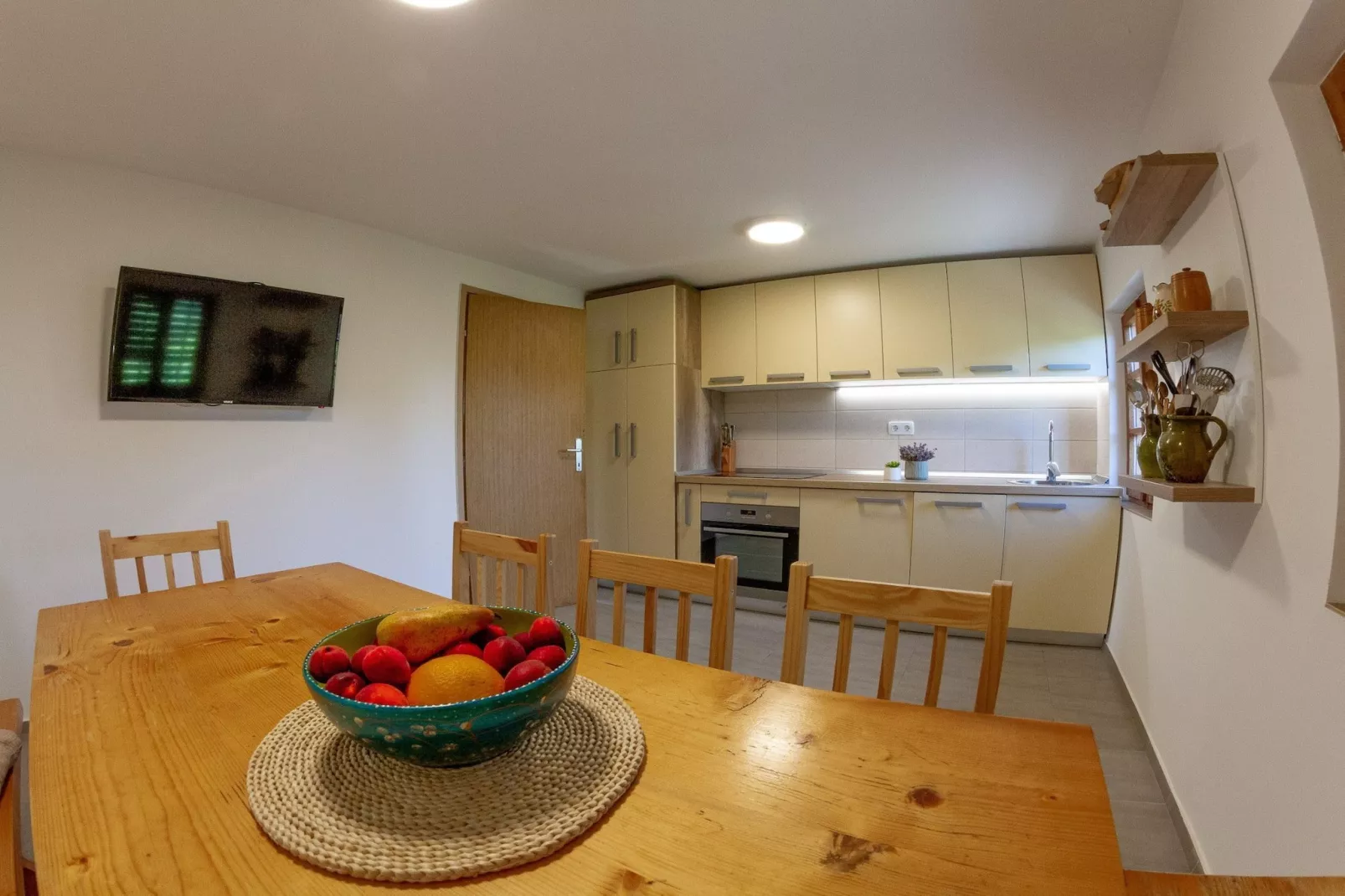 Hillside Haven Holiday Home with Sauna and Hot-Tub - One Bedroom Holiday Home with Sauna and Hot-Tub-Cuisine