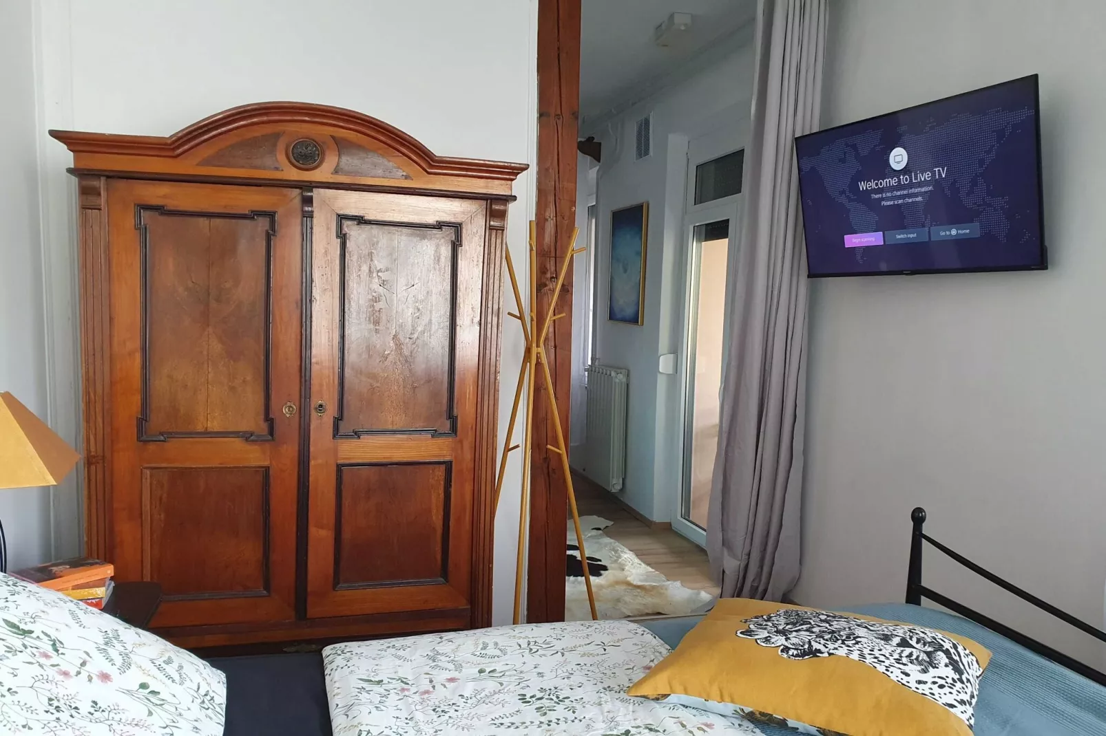 Bright and Sunny Apartment with Terrace - Two Bedroom Apartment with Terrace-Bedroom