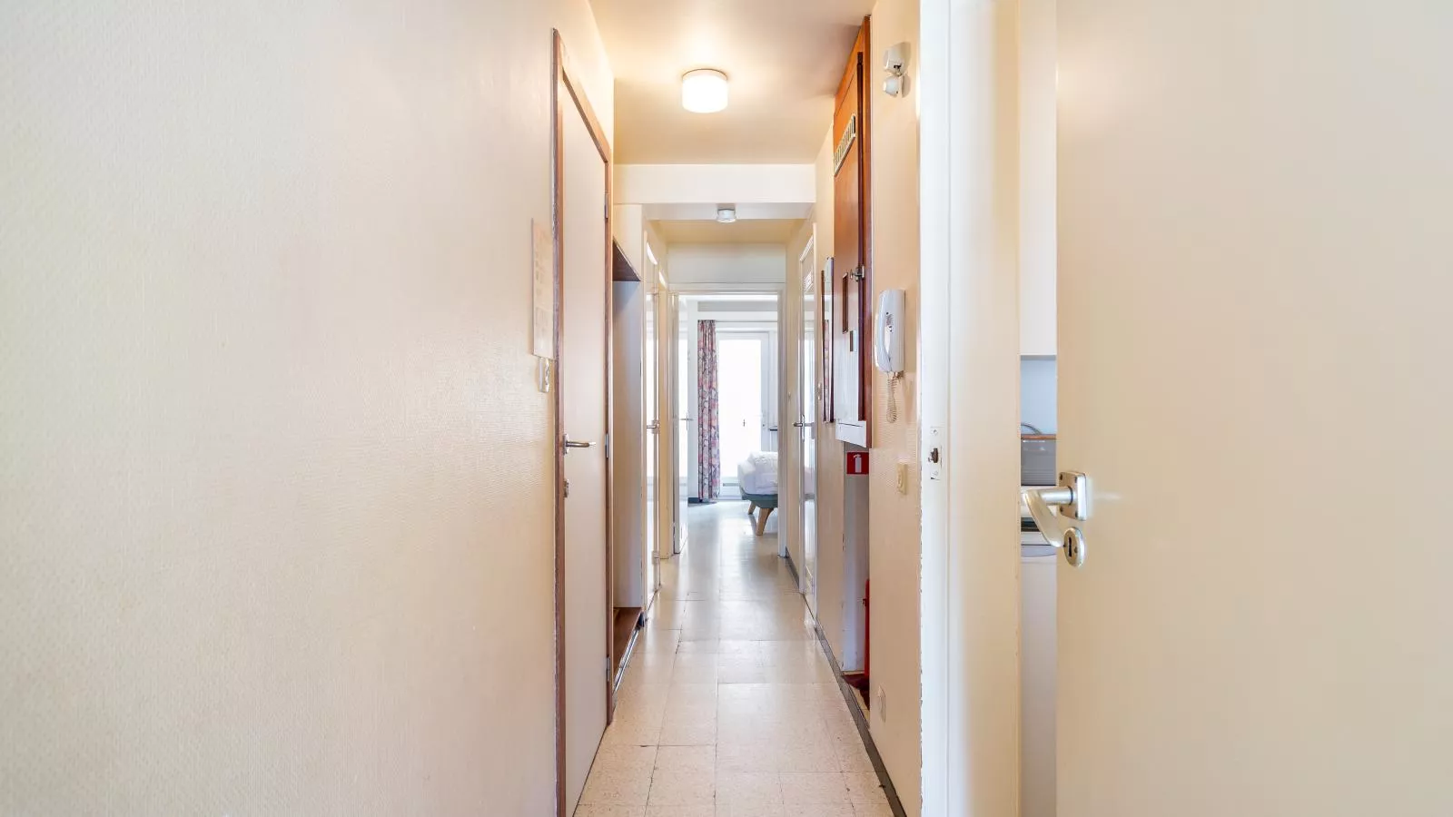 Courant du Golfe eerste-Hall & reception