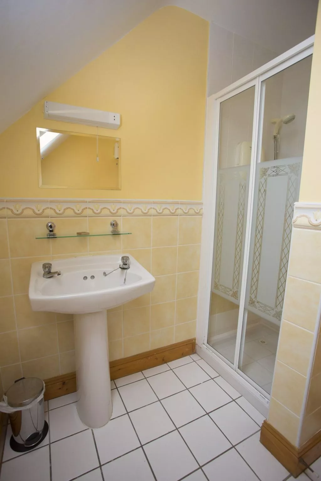 Willow Grove HC No. 3-Inside