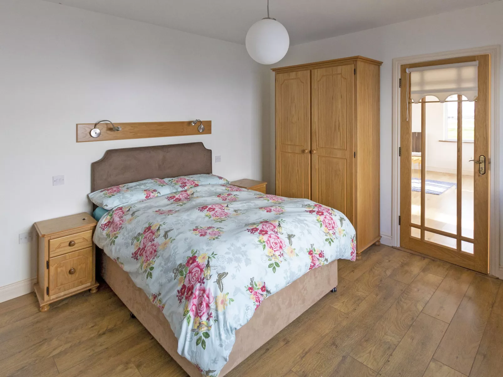 Matthews Cottage Doonbeg-Dedans