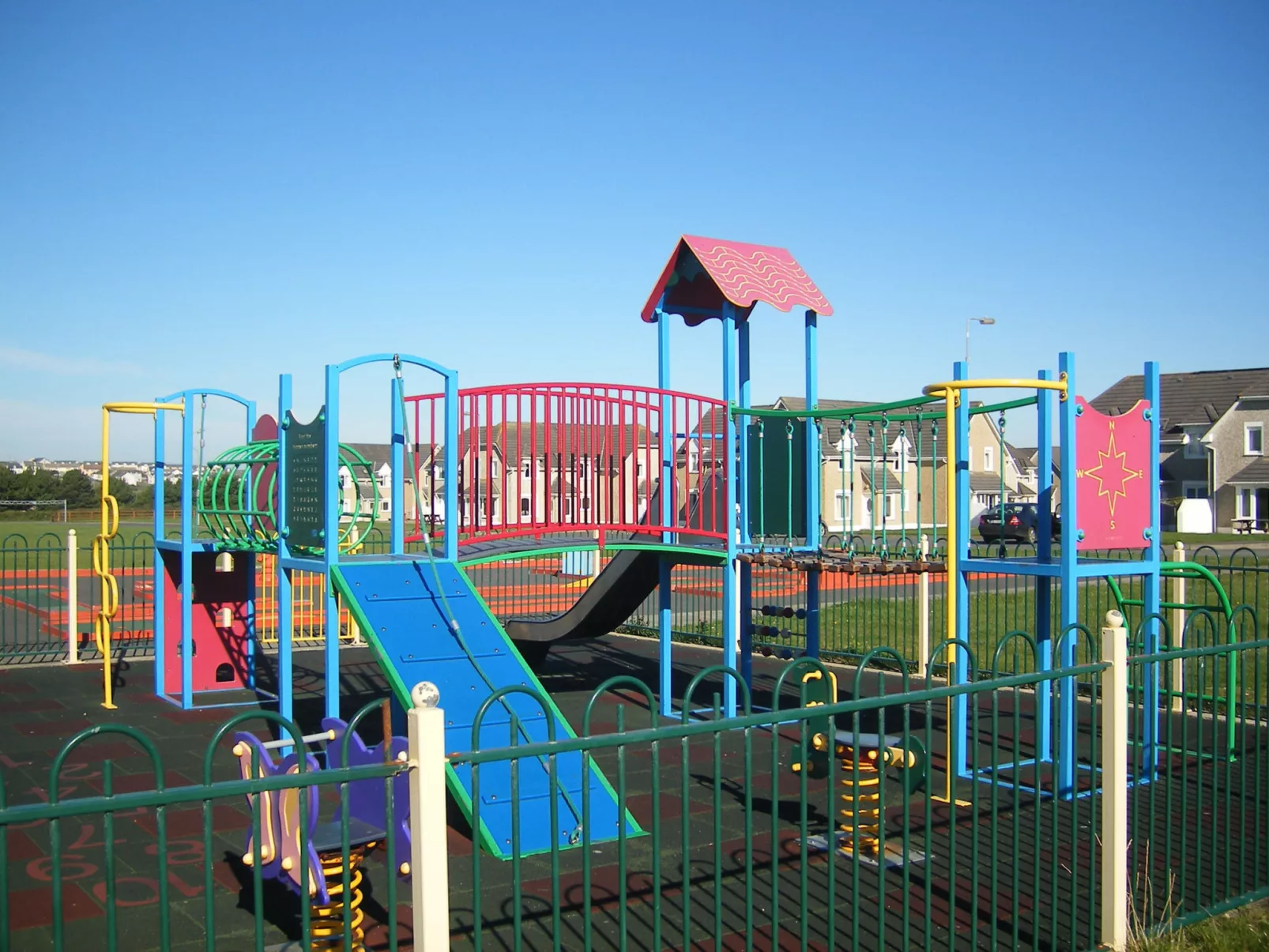 Moore Bay(TR4) HH No 14A-Dedans