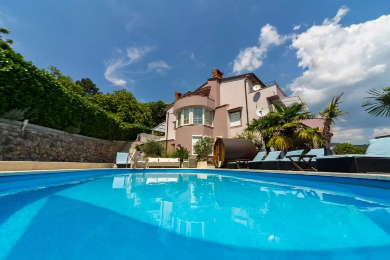 Apartments Melanie - Oprić Hills Two bedroom apartment with sea view (B)-Im Freien