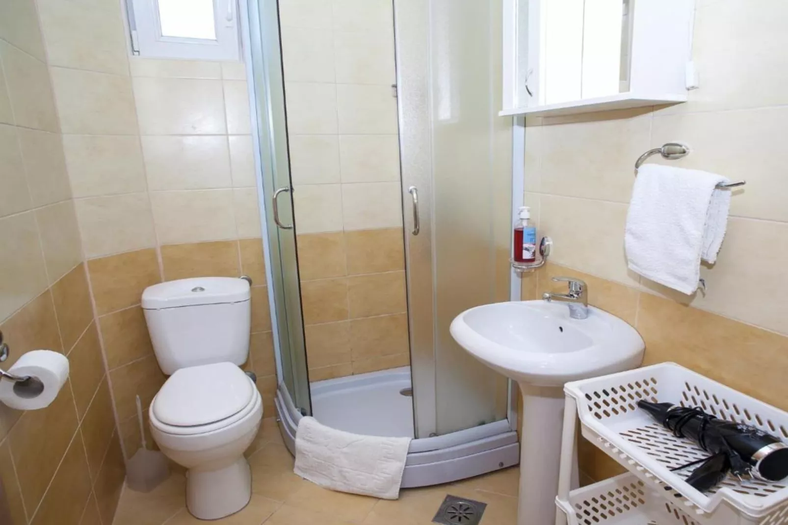 Charming Seaside Escape in Kotor - One Bedroom Apartment with Sea View 1-Bathroom