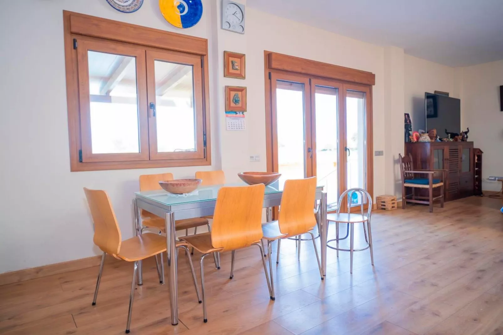 1948- +34601093121-Salle à manger