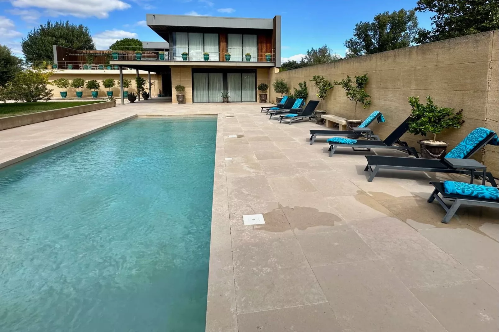 L' Olivette-Schwimmbad