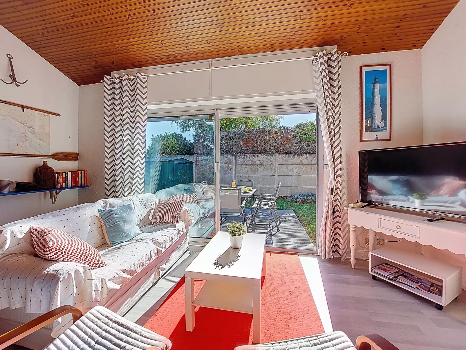 Les Floriales-Drinnen