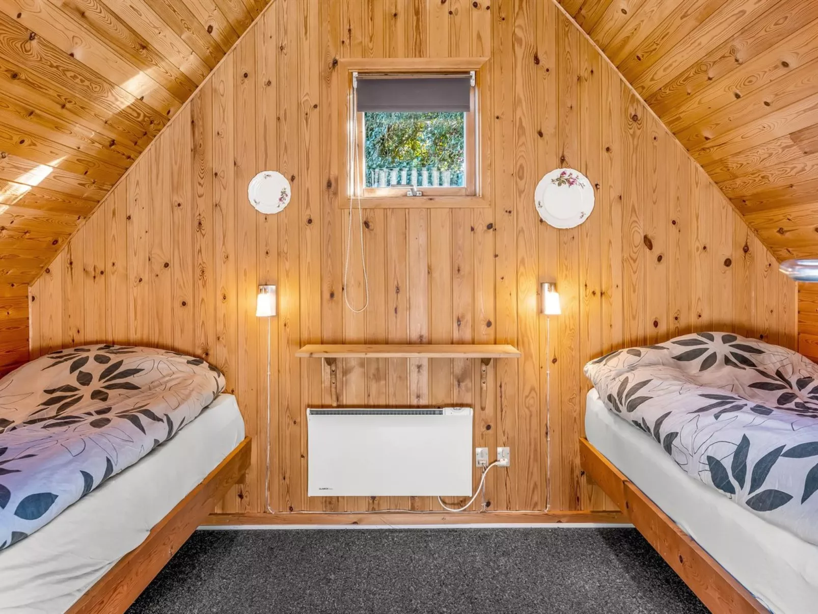 "Elisabete" - 600m from the sea-Dedans