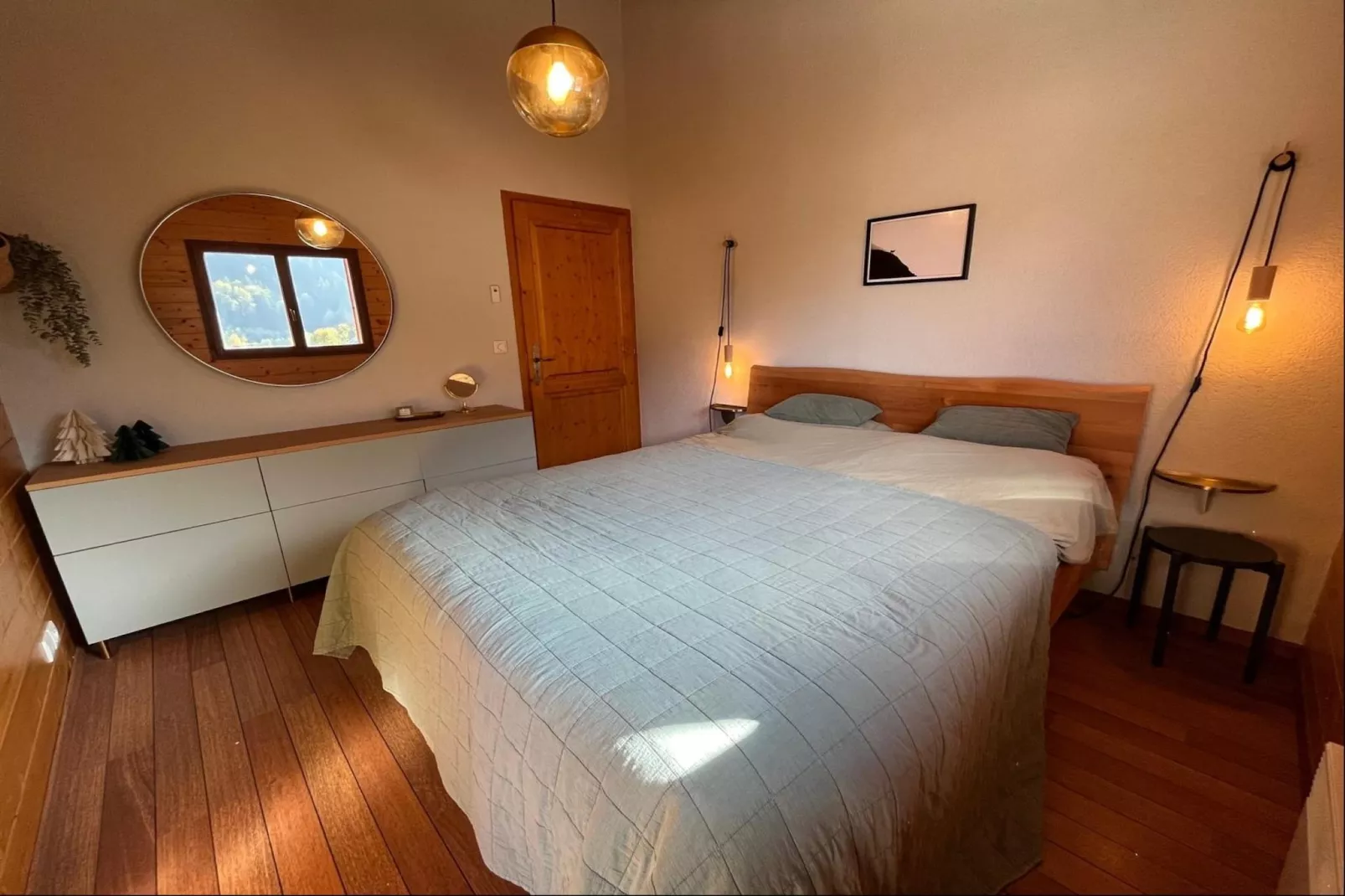 Les Sorbiers-Bedroom