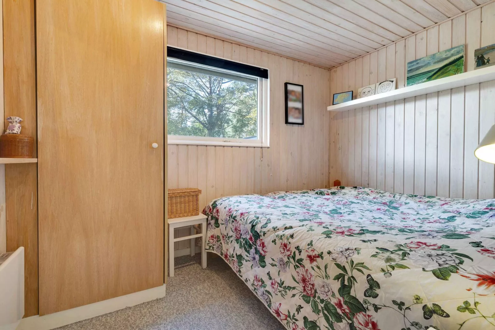 5 star holiday home in Humble-Indoor