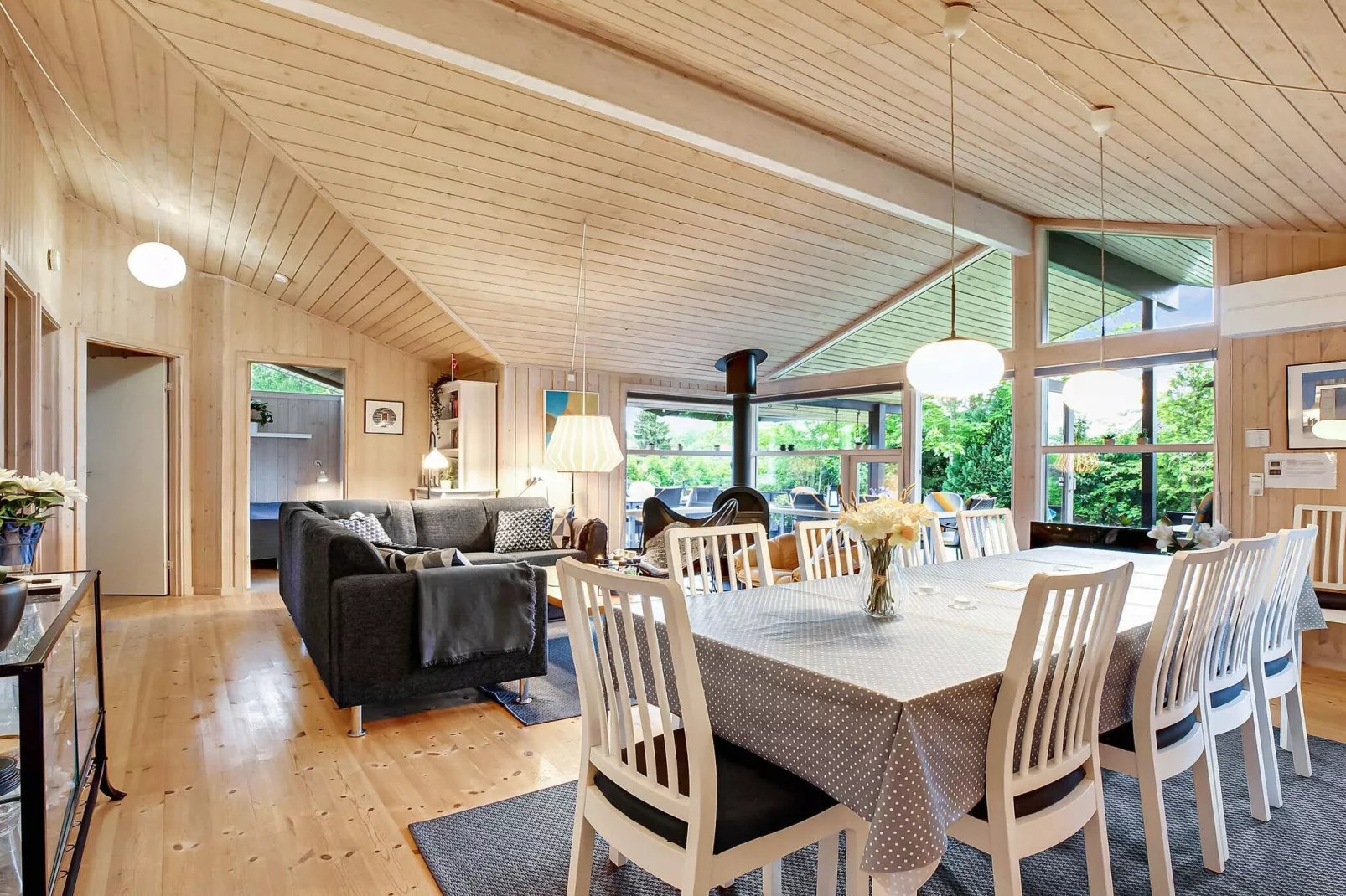 5 Sterne Ferienhaus in Græsted-Innenbereich