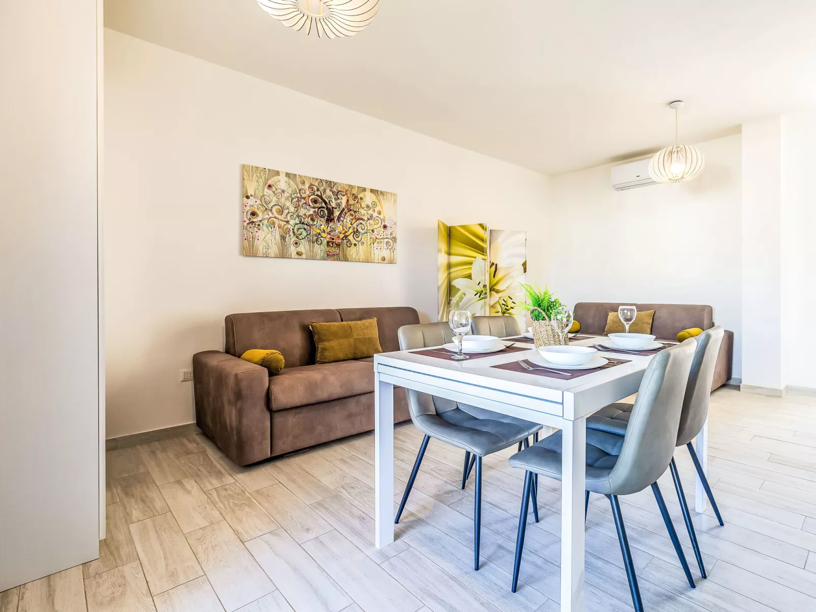 Granello di sole-Dedans