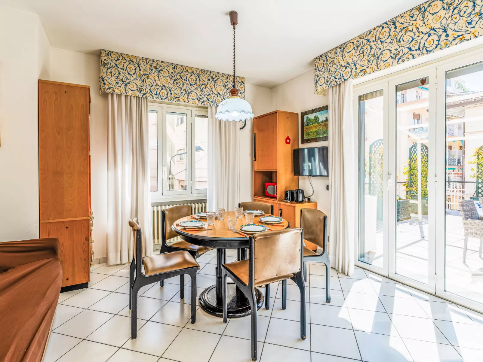 La Terrazza di San Martino-Inside