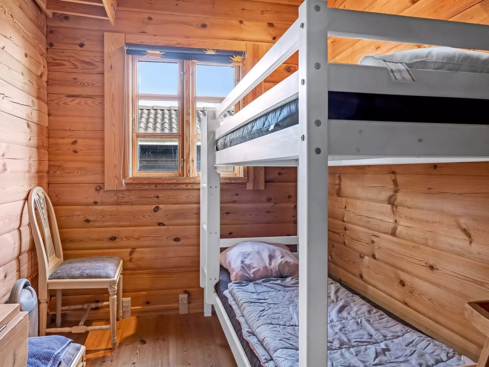 "Hakon" - 1km from the sea-Dedans