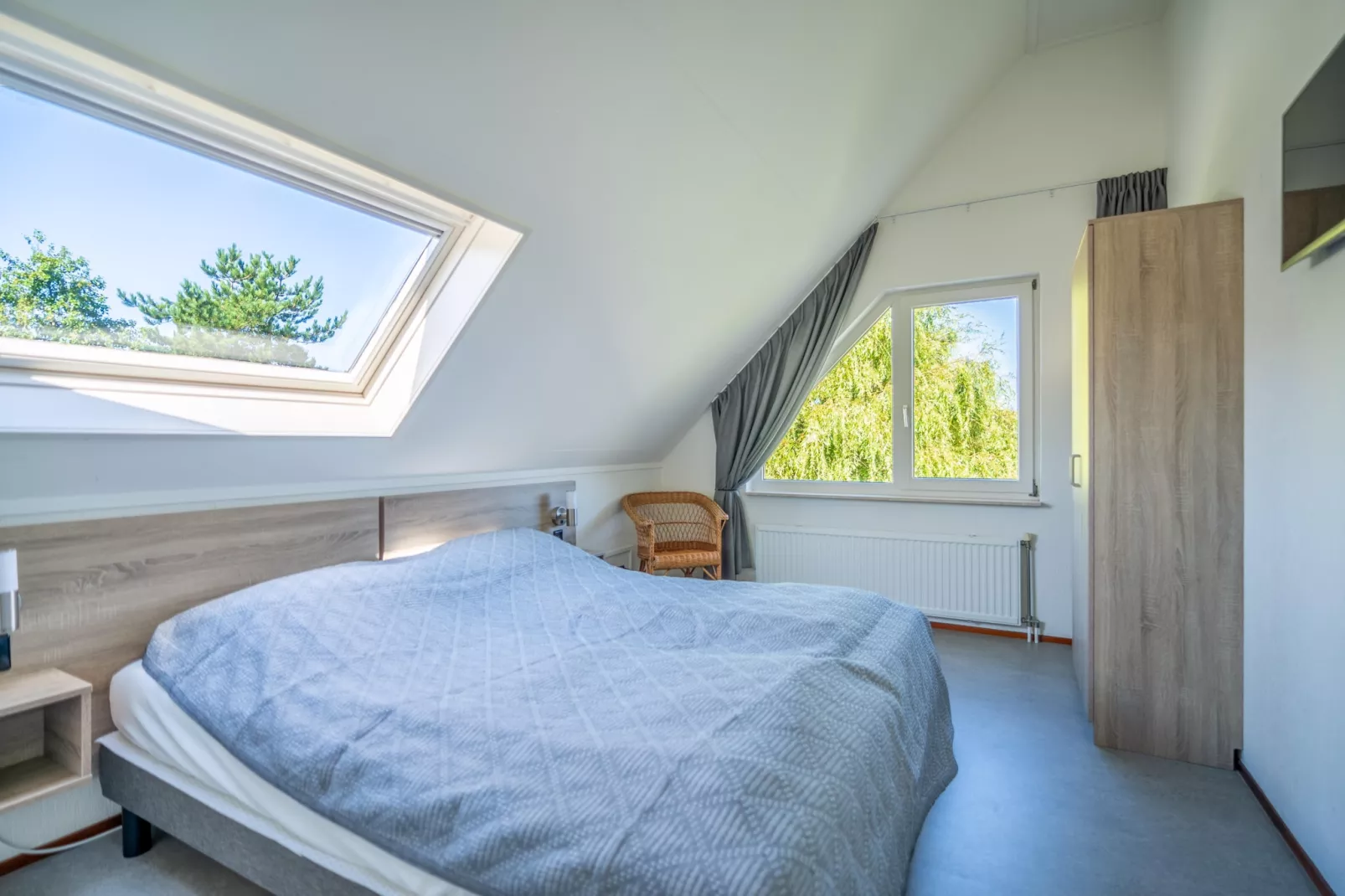 Kamperfoelie 67-Bedroom