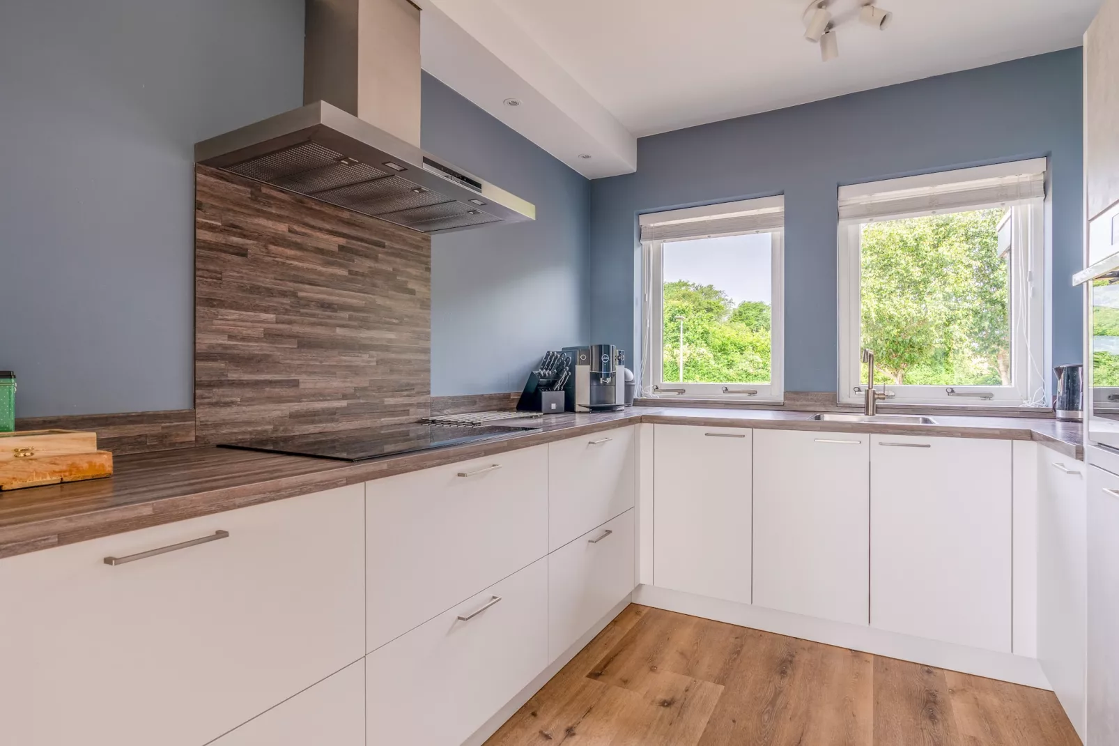 Orchismient 17-Kitchen