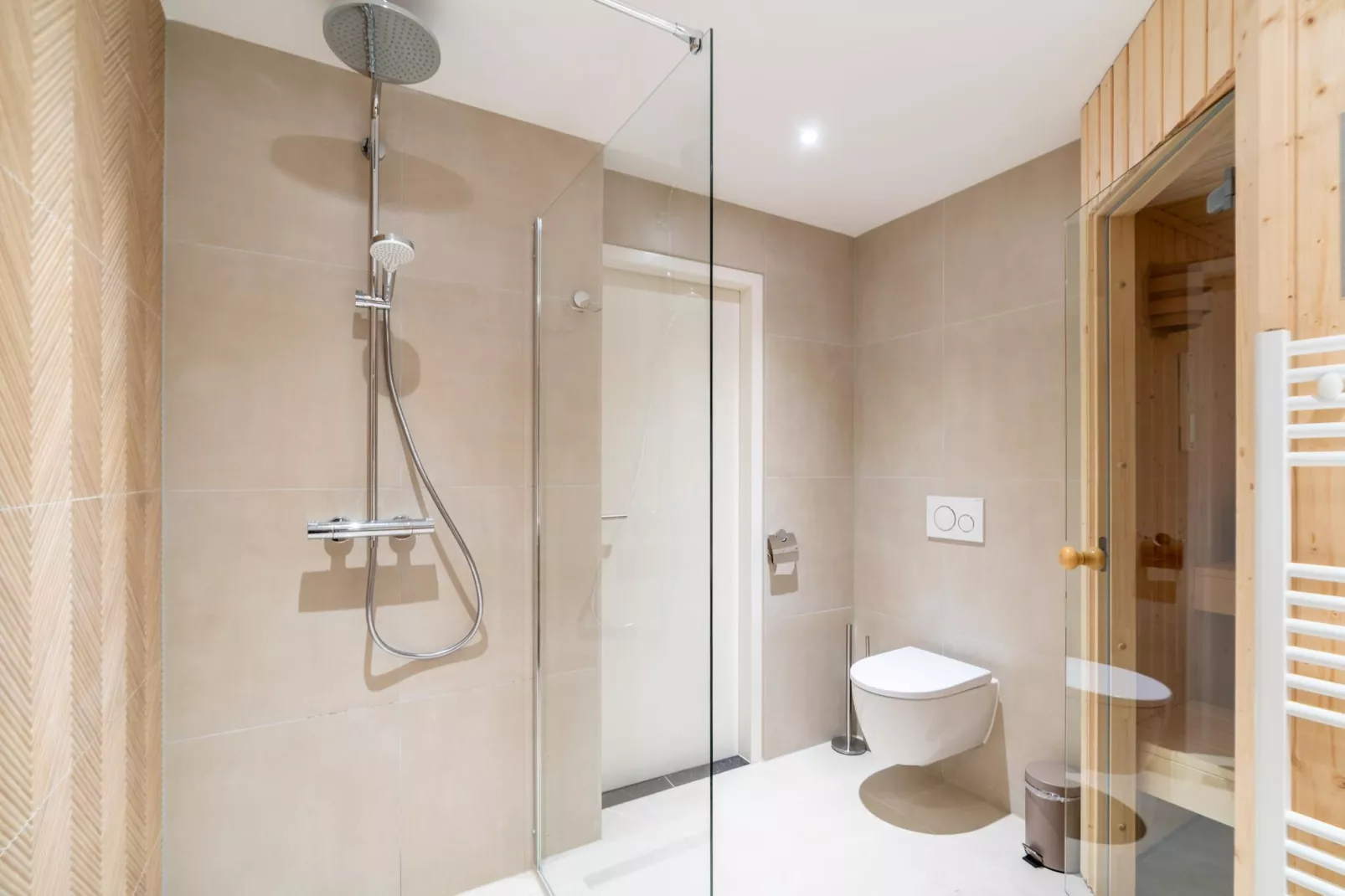 Juliana 028-Bathroom