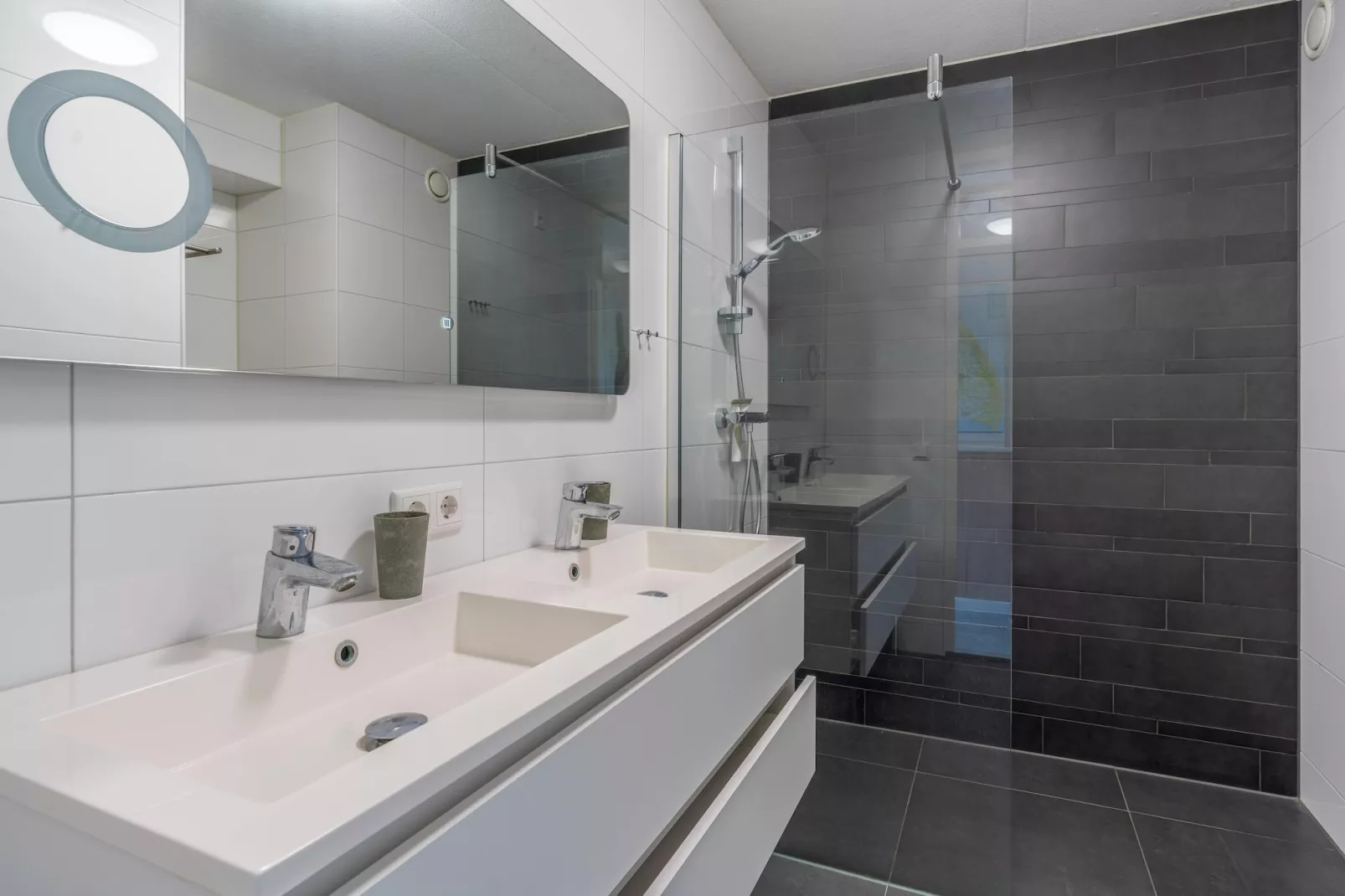 Juliana 142 - Badezimmer