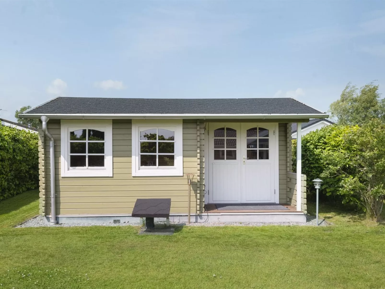 "Erok" -  from the sea-Drinnen