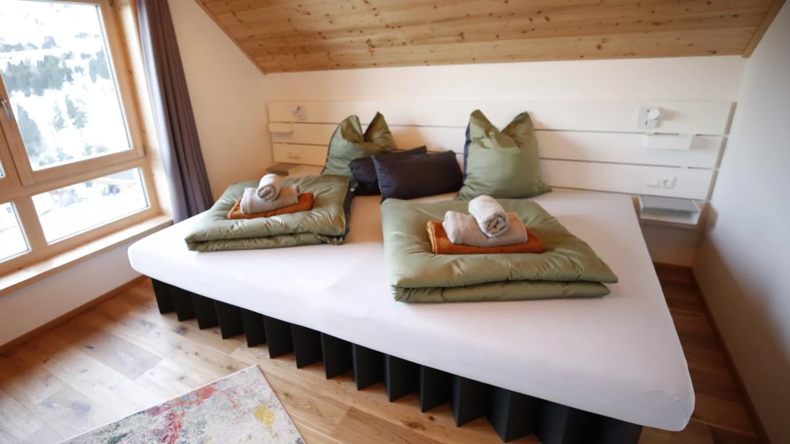 Designchalets Falkertsee-Bedroom