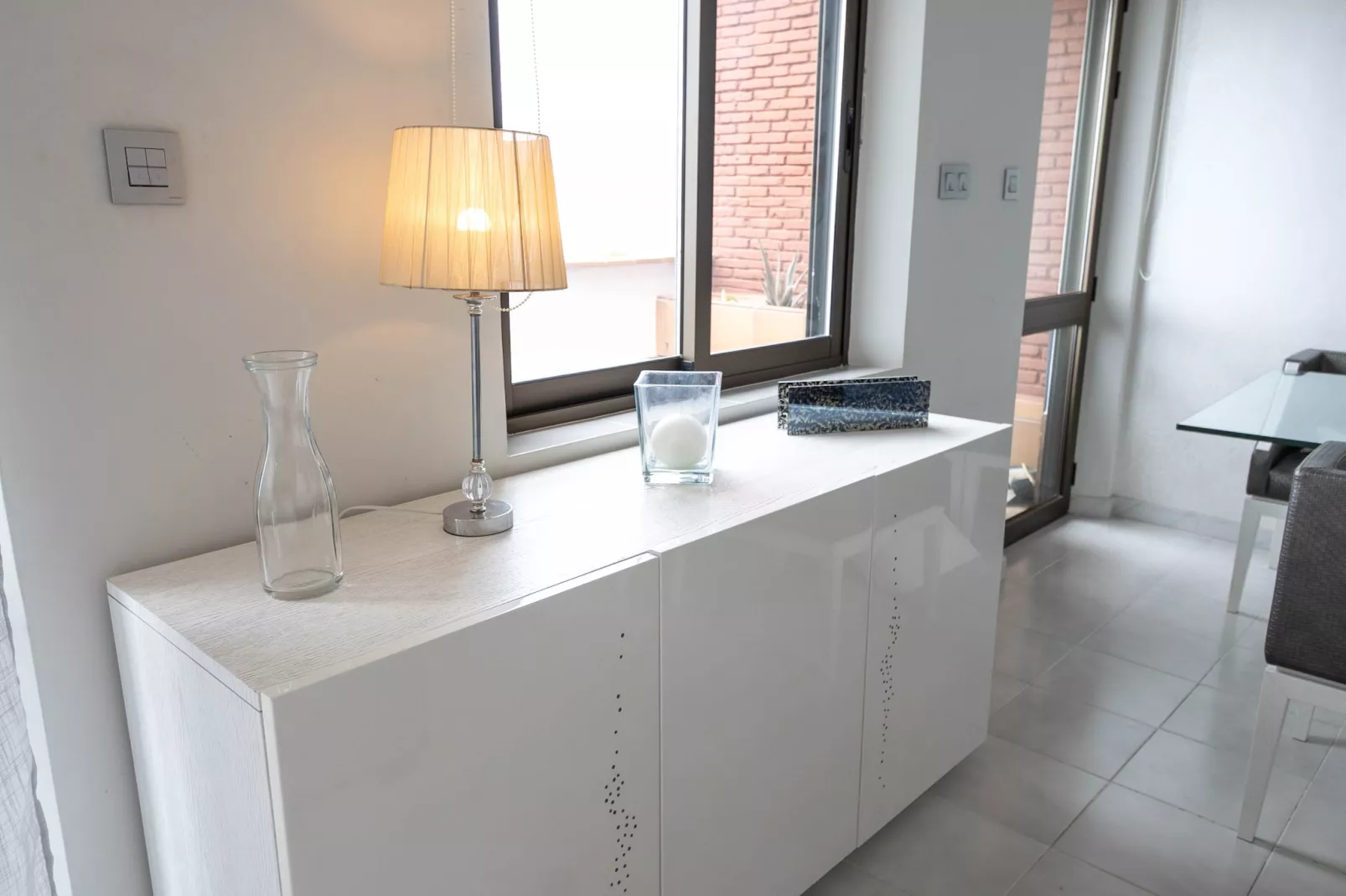 CT 383 GR - Faro's Almuñecar Beachfront for 4-Dining room