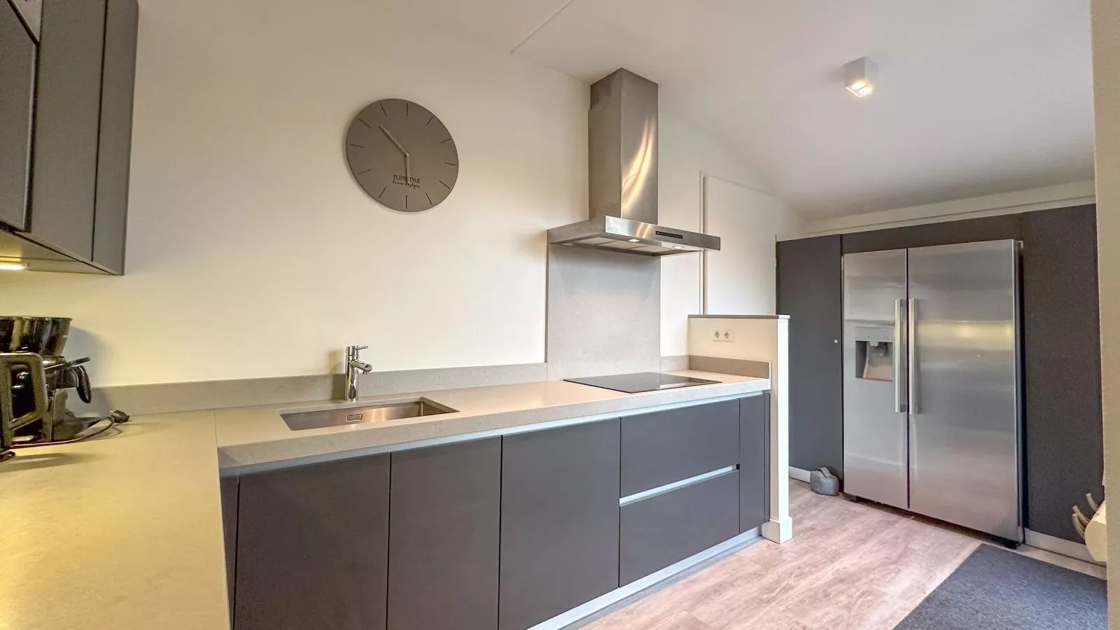 Happy Beach 50-Cuisine