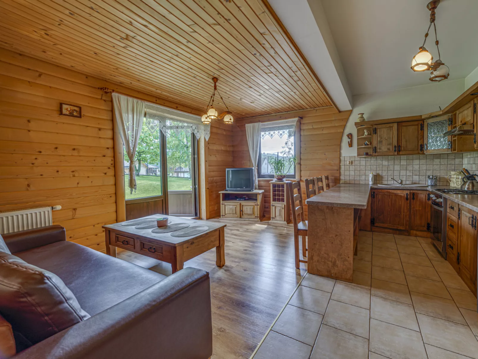 Chata pod Grapom-Inside