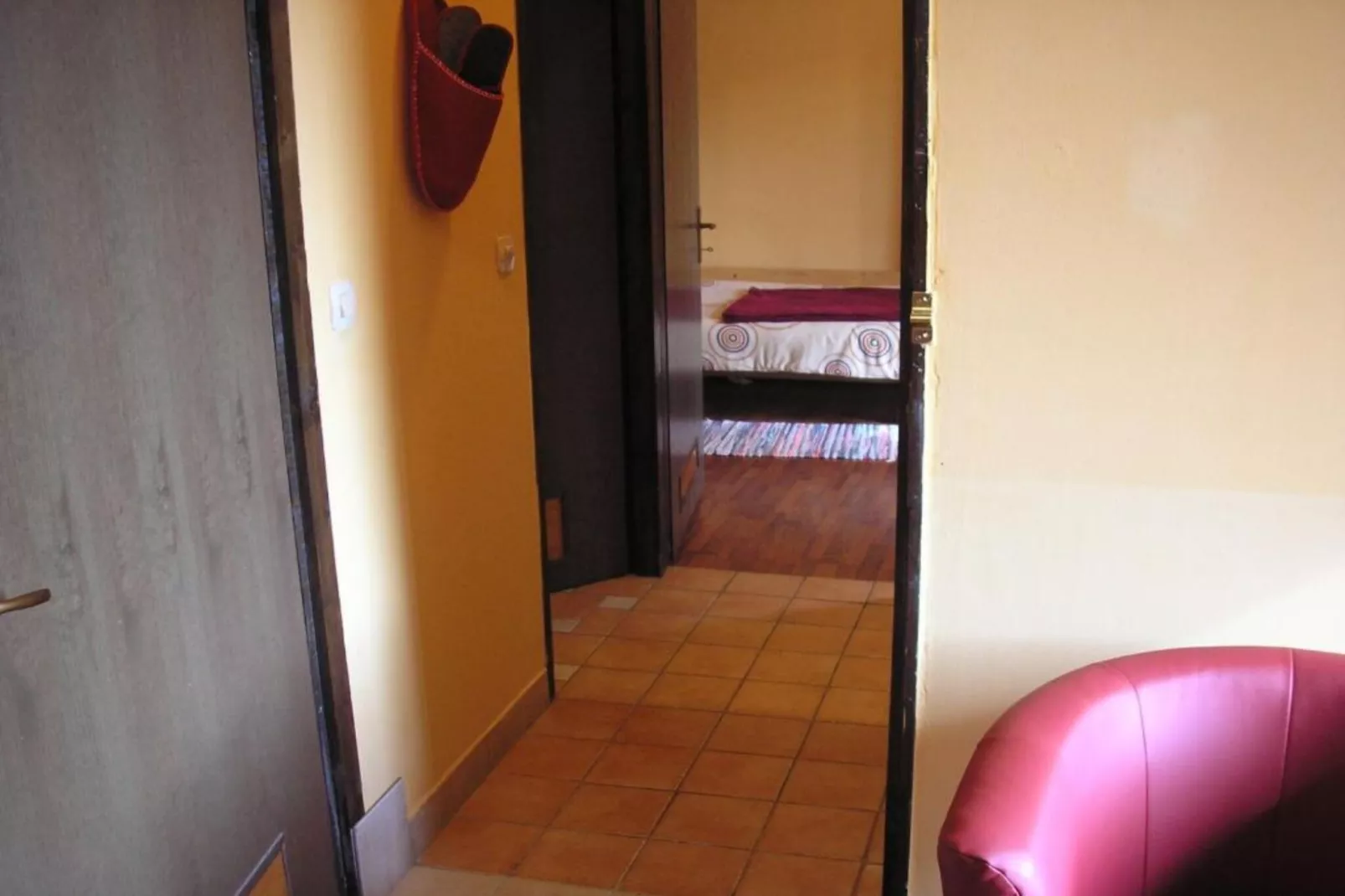 Rooms Zeko - Classic Double Room with Terrace-Schlafzimmer