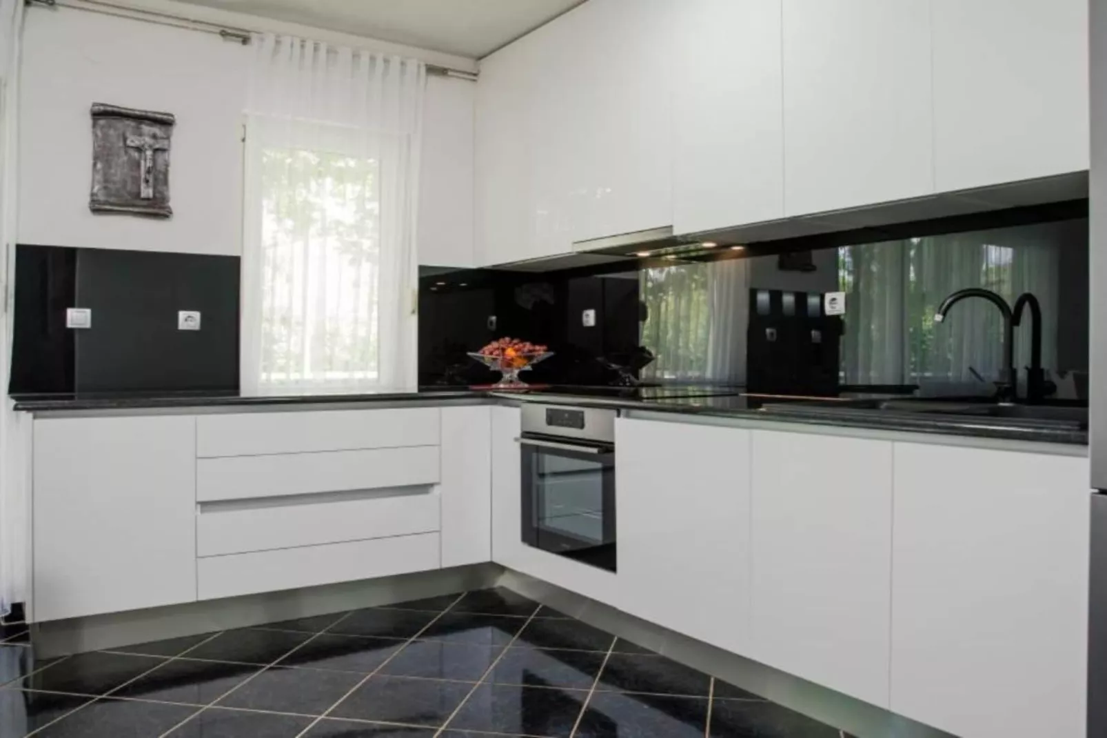 Beautiful Haven Villas - Villa Ante with Outdoor Pool-Kitchen