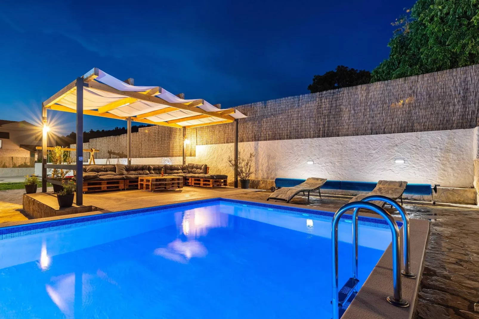 Holiday home Agro Casa-Piscine