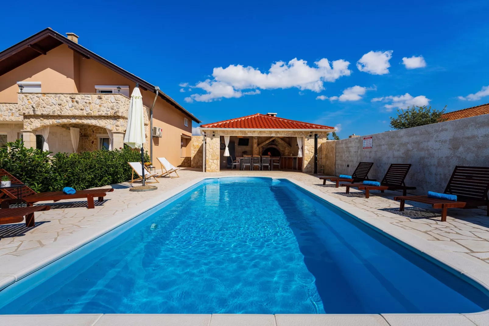 Holiday home Briscola-Piscine