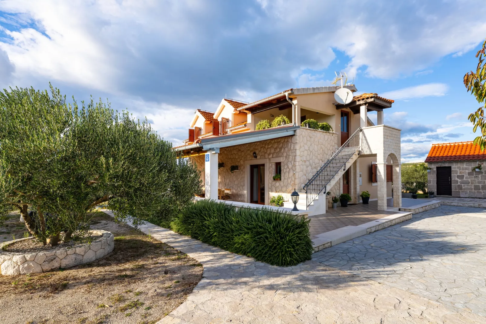 Villa Marijana-Außenbereich Sommer