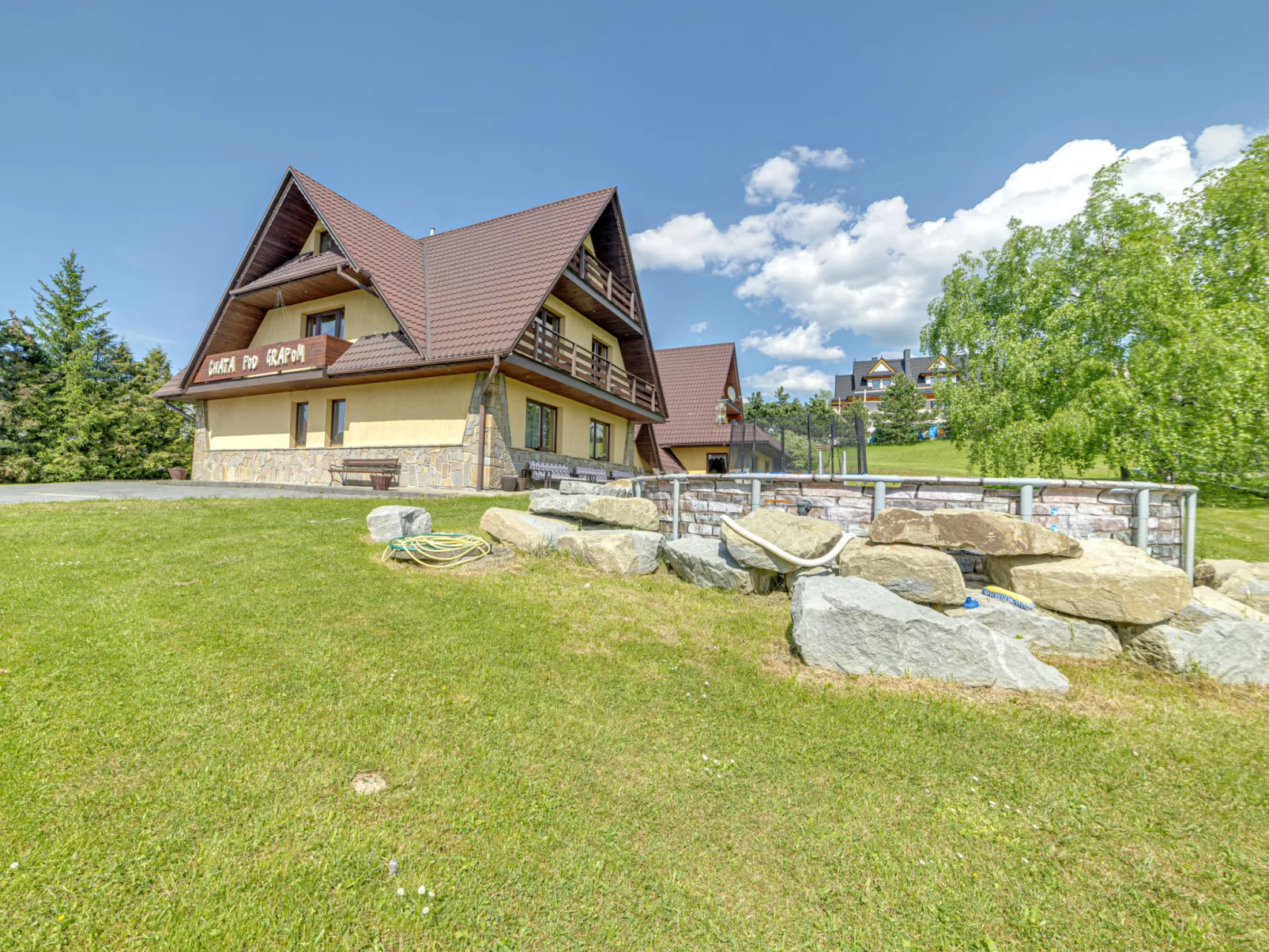 Chata pod Grapom-Outside