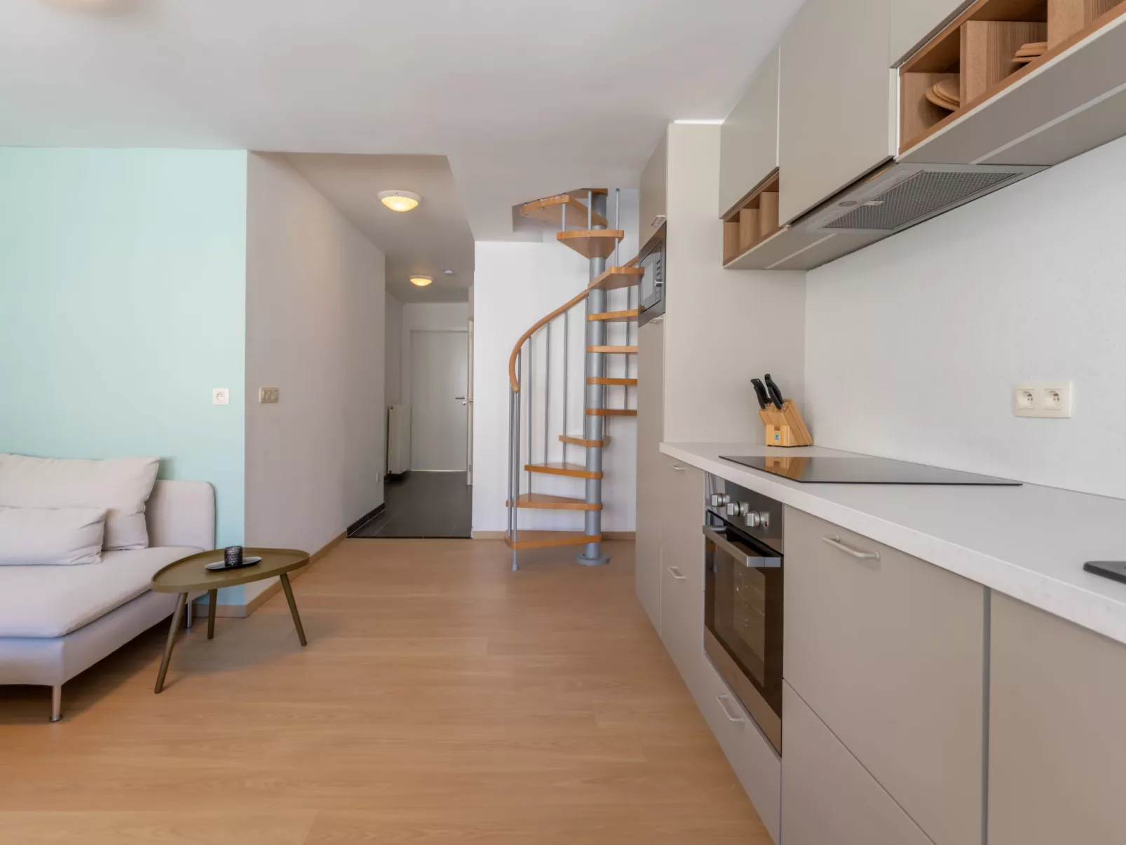 Florence with private garage-Drinnen