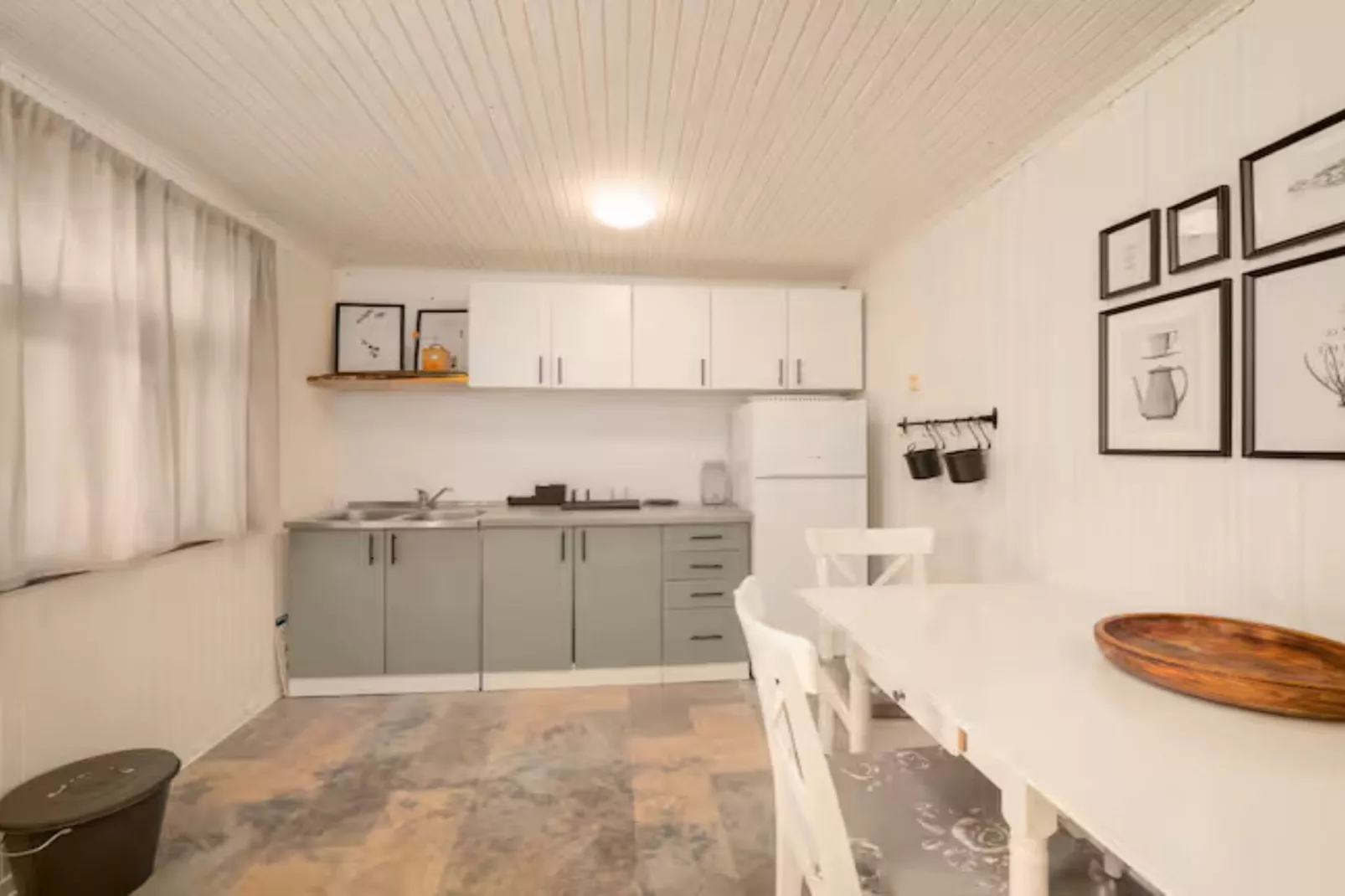 Villa Mima Pool Retreat - Five Bedroom Villa With Pool-Kitchen