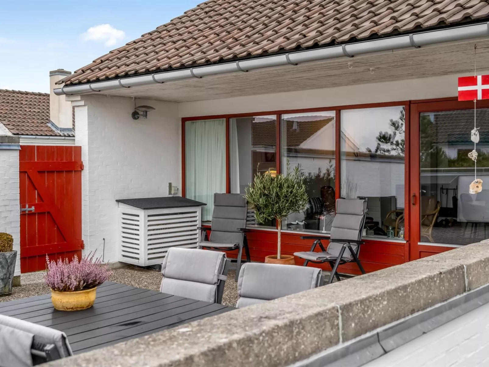 "Ketilbiorn" - 700m from the sea-Outside