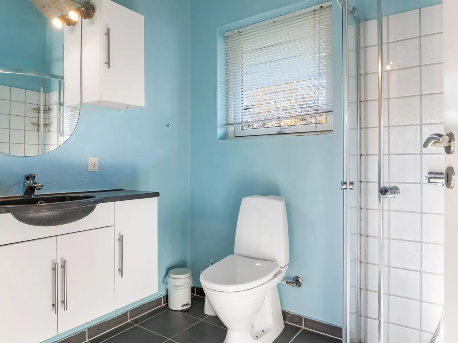 "Tjorven" - 400m from the sea-Inside