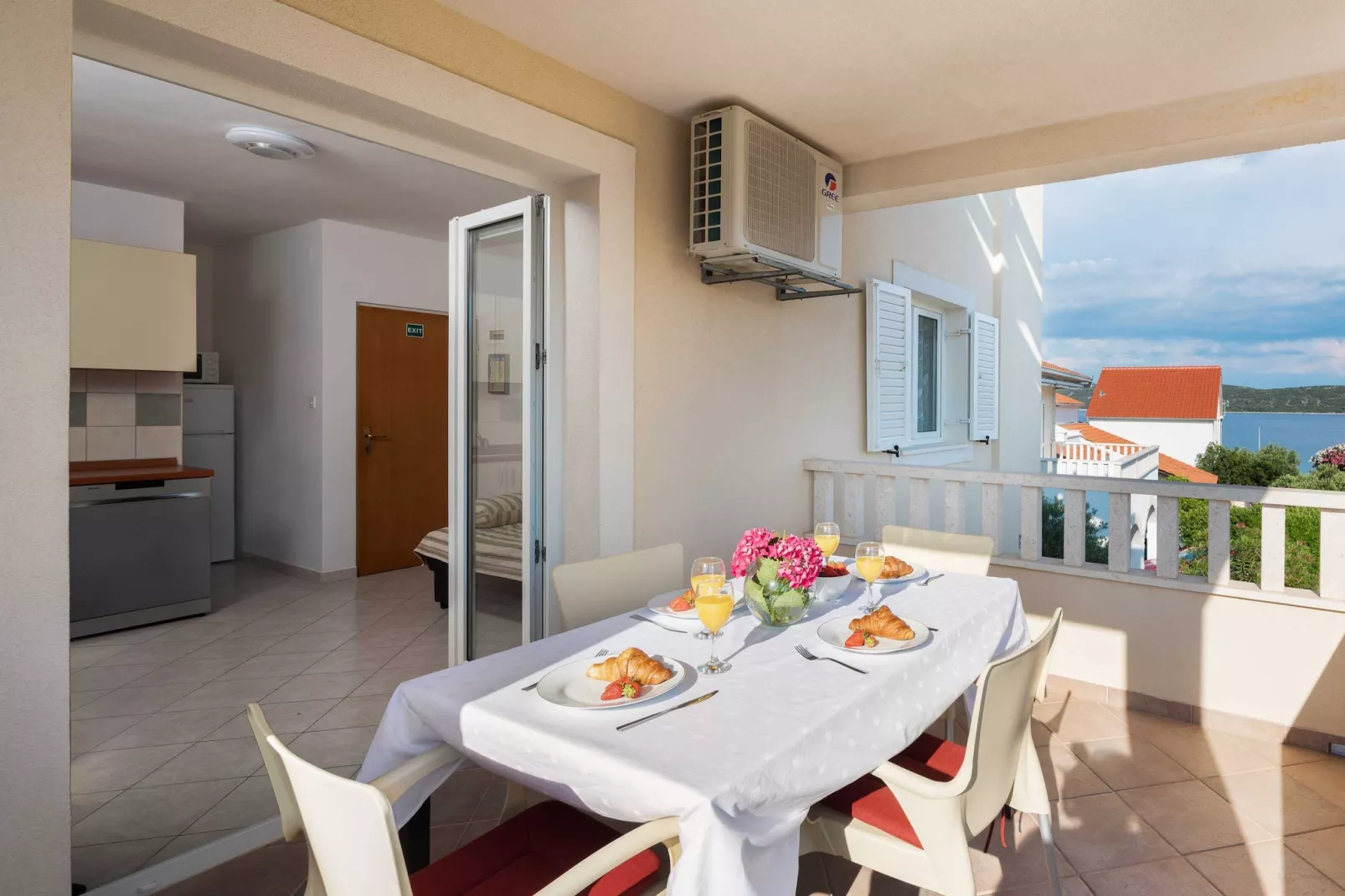 Apartments Bella Vista -One Bedroom Apartment with Terrace and Sea View (A2)-Terrace