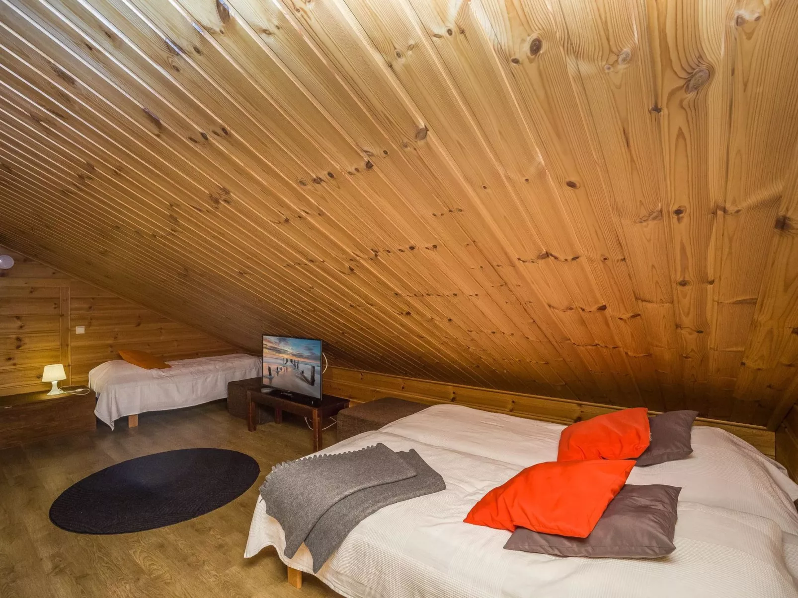 Sointutie 2a-Drinnen