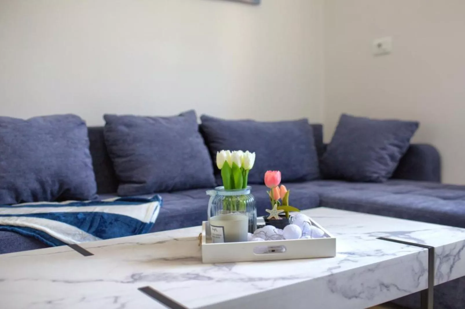 Apartments Mons - Two Bedroom Apartment With Terrace (A2)-Im Freien