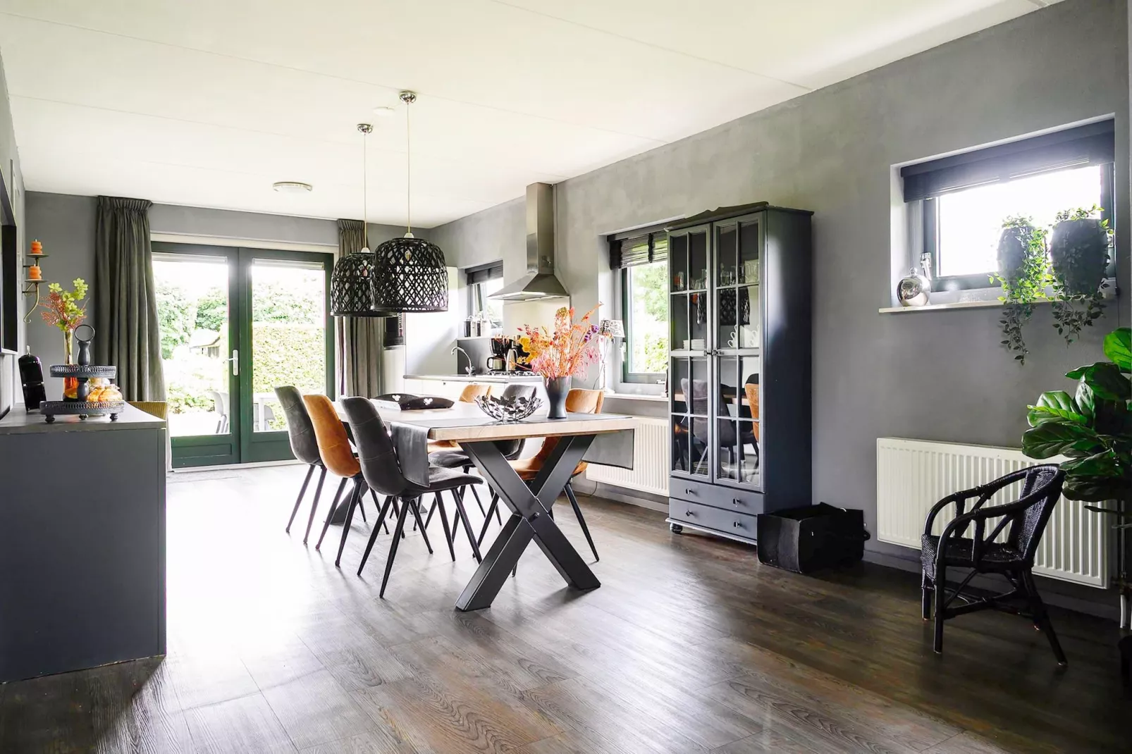 6 pers. Vosseberghuis Prestige met buitenspa-Dining room