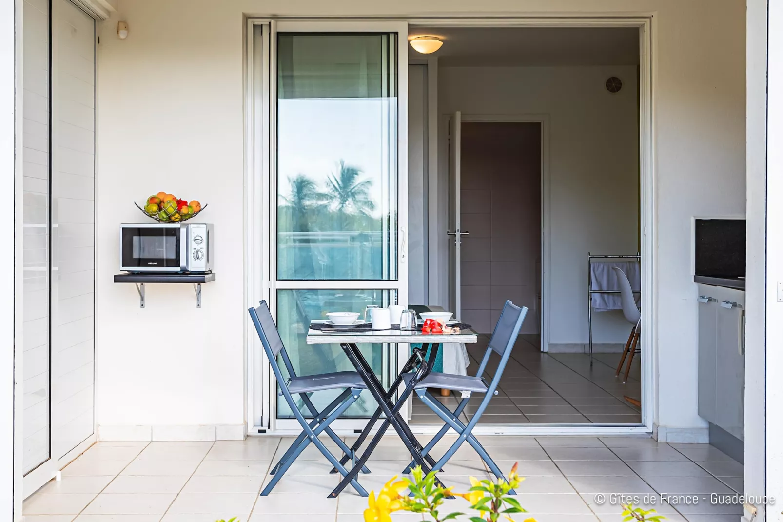 Paradise Bay Cozy studio by the sea-Terrace balcony