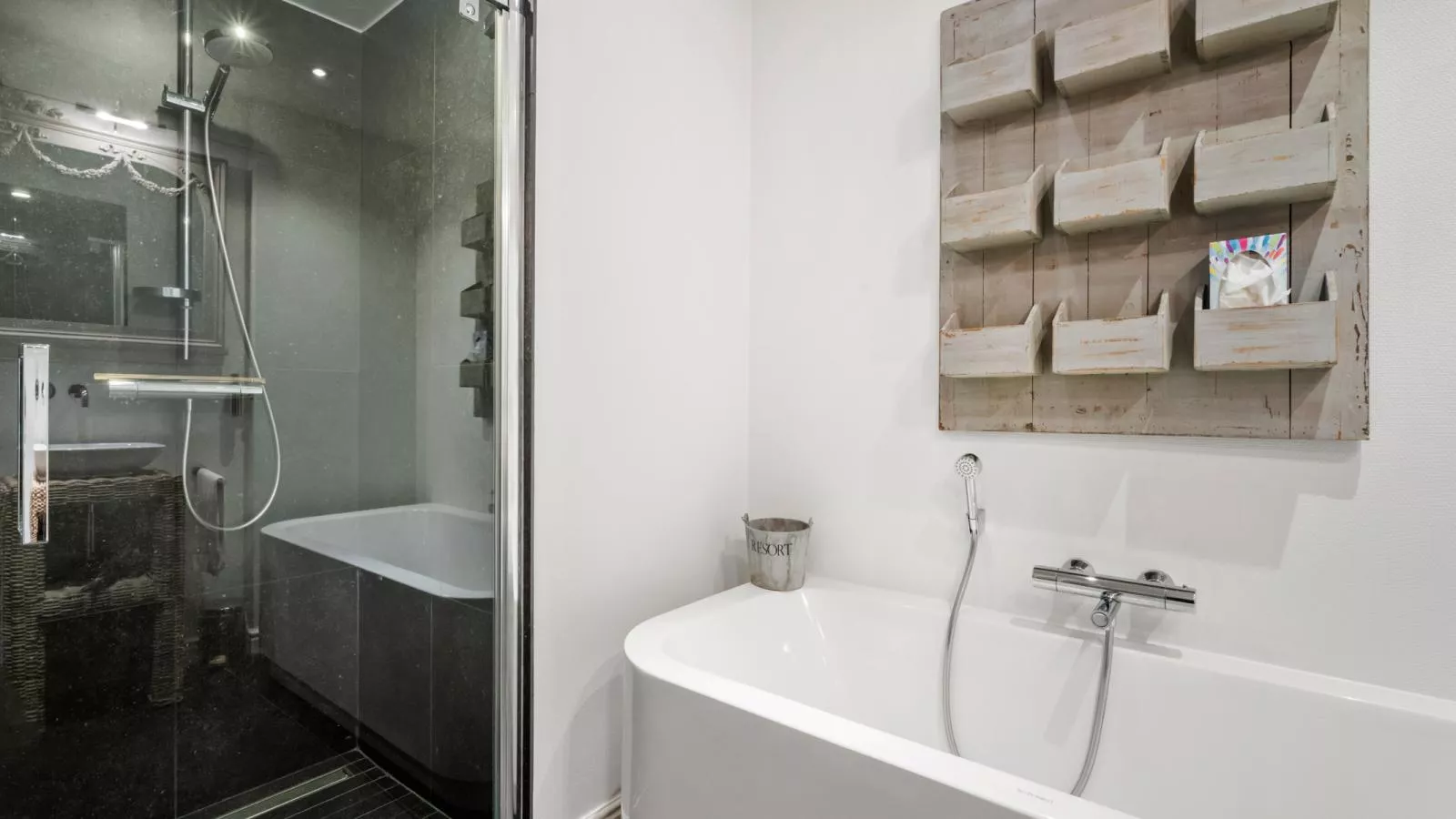 Jacob Van Maerlant  - V1-Badezimmer