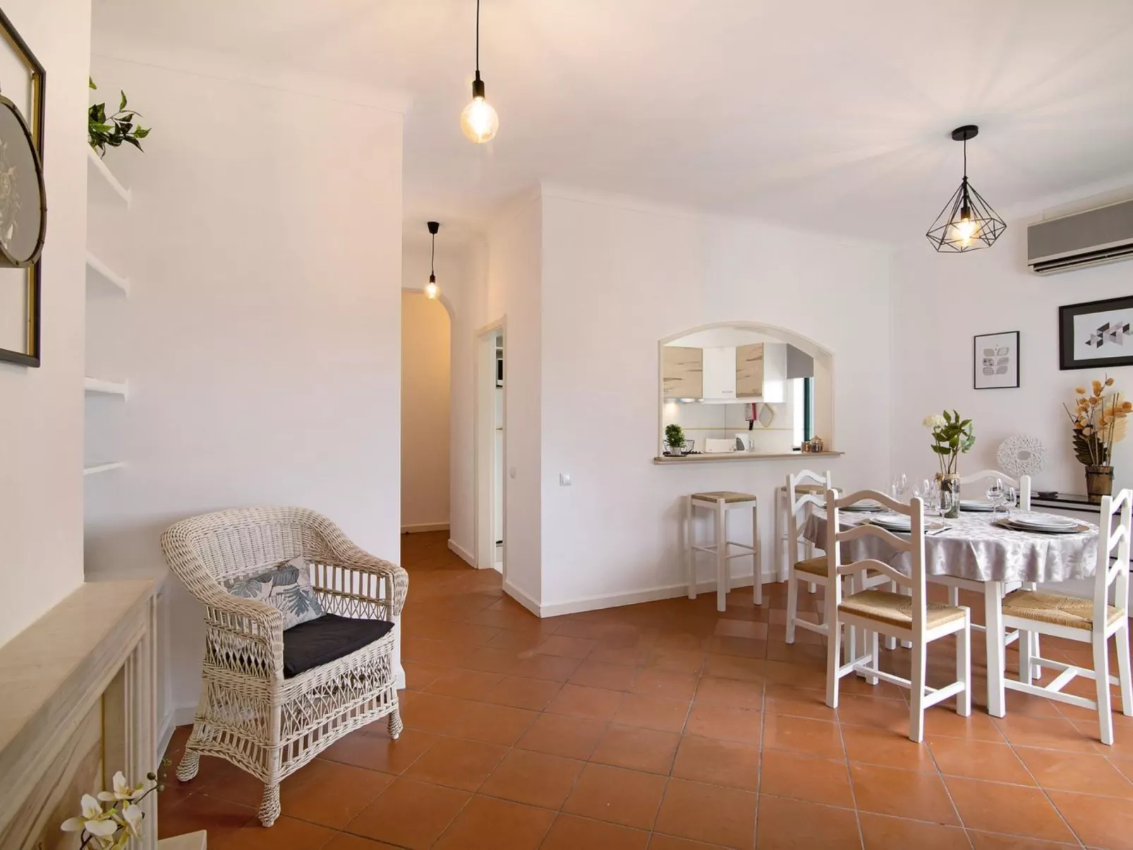 Medusa - Sunny Way-Inside