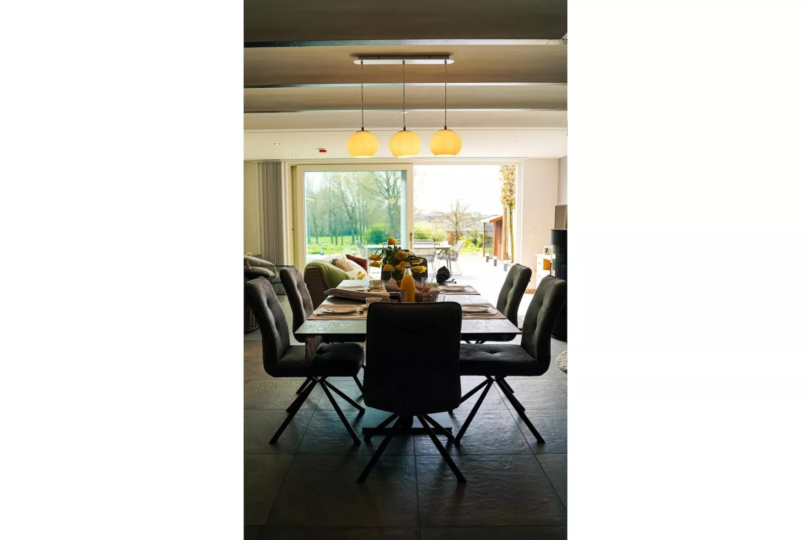 Le Paradis d'Henri-Esszimmer