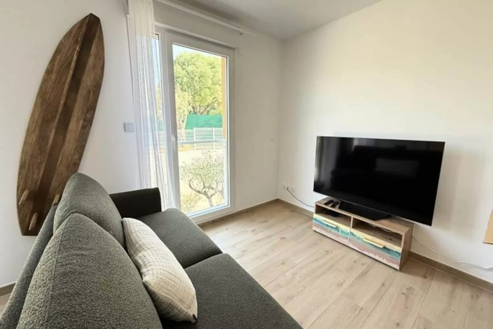 Studio Moderne - Terrasse - Piscine-Non tagué